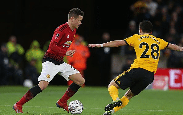 而后者则以 而后者则以